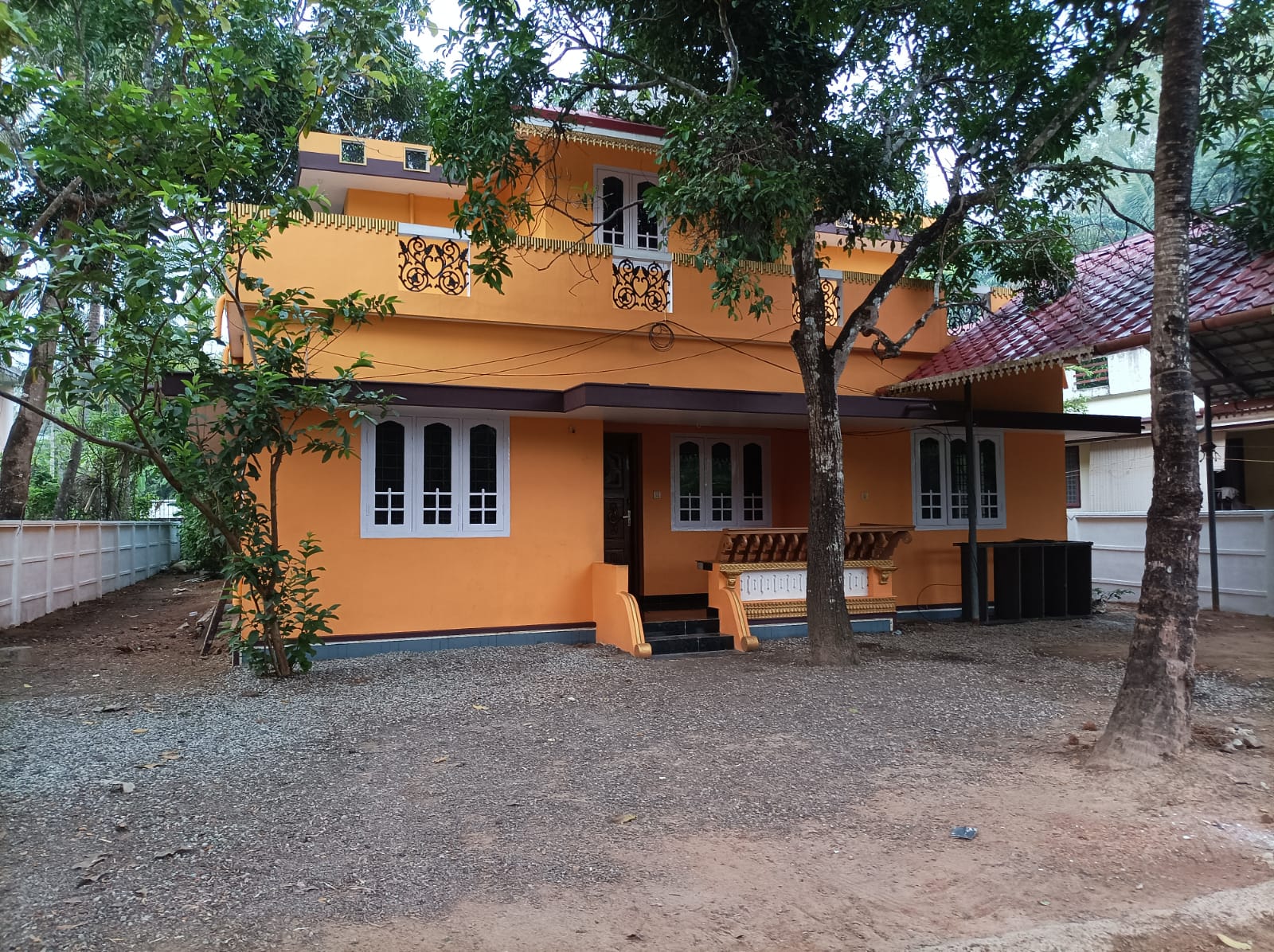 HOUSE FOR SALE | IRINJALAKUDA