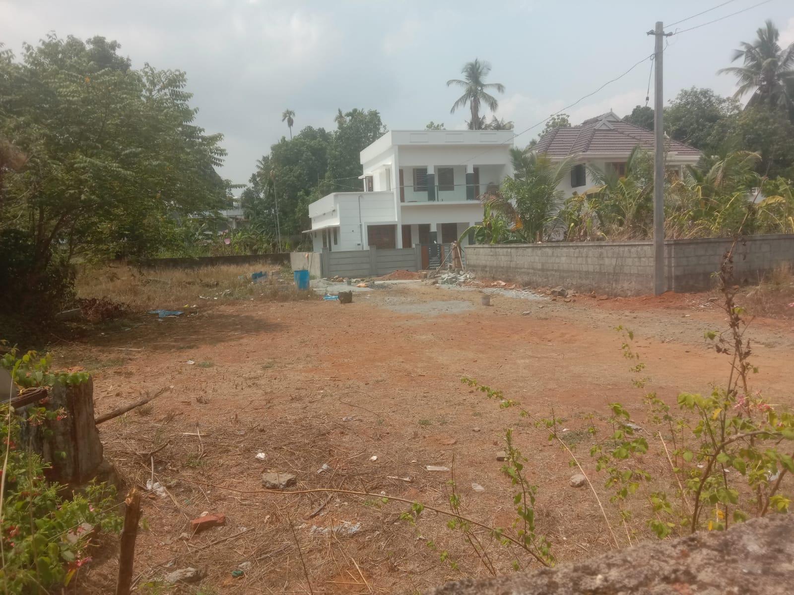LAND FOR SALE | THRISSUR 