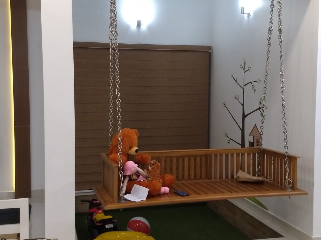 Small Image