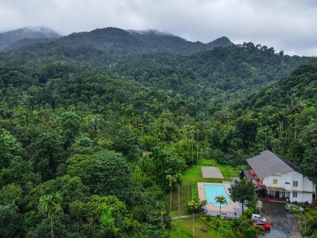 RESORT FOR SALE | WAANAD | 6.25 ACRE | 32,800 SQFT |