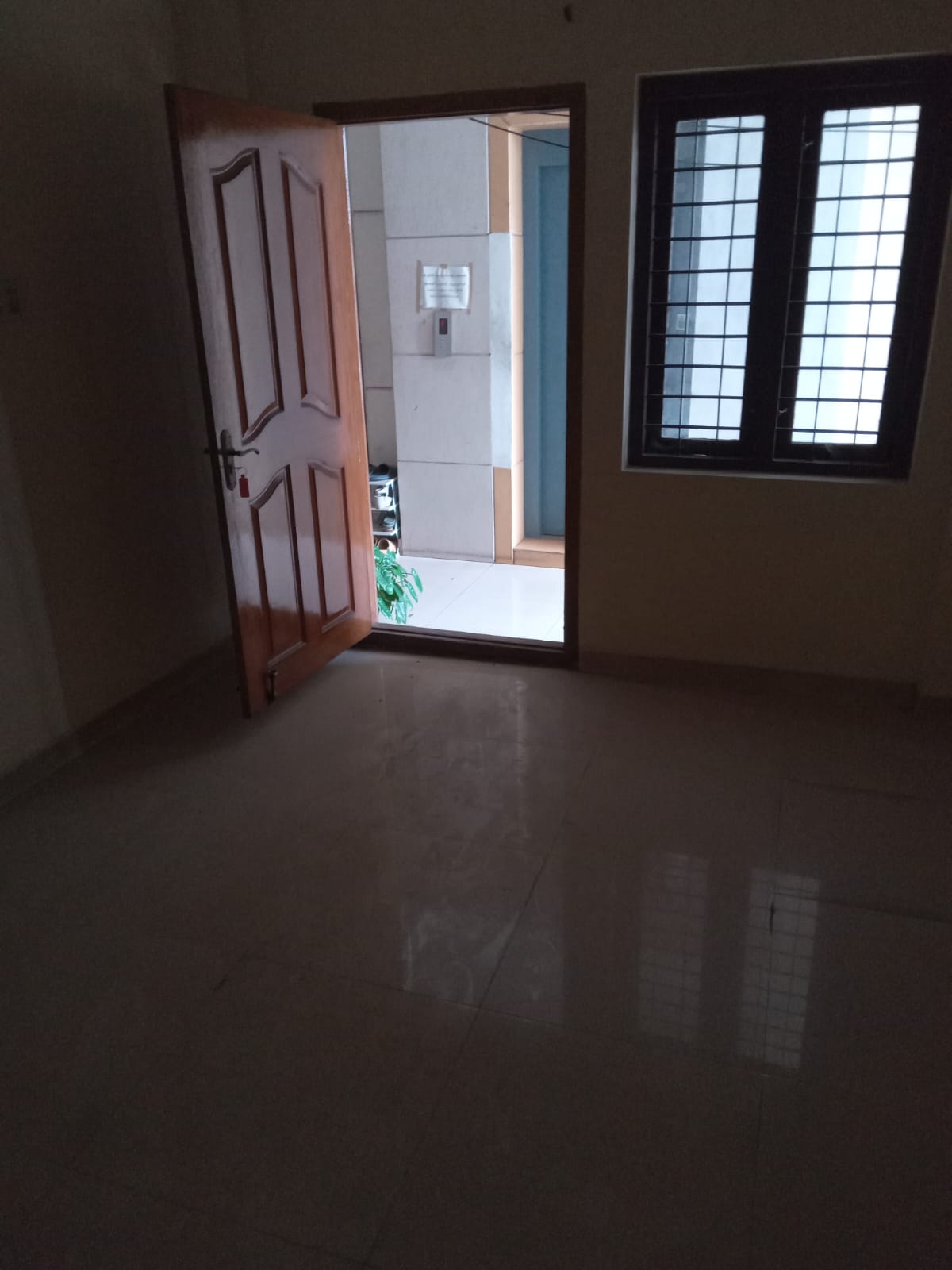 THRISSUR POONKUNNAM | FLAT FOR SALE | 1190 SQFT | 2 BHK | THRISSUR TOWN NEAR |