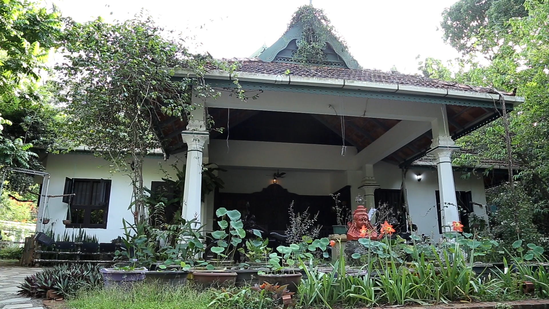HOUSE FOR SALE | THRISSUR 