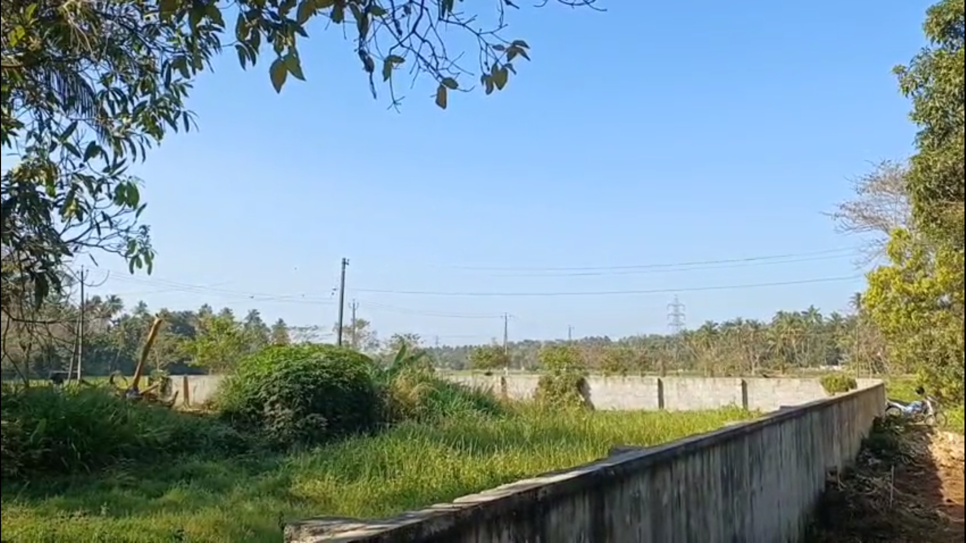 THRISSUR CHOVOOR , LAND FOR SALE