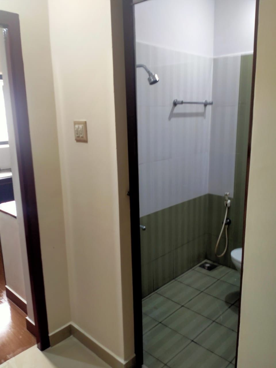 Small Image