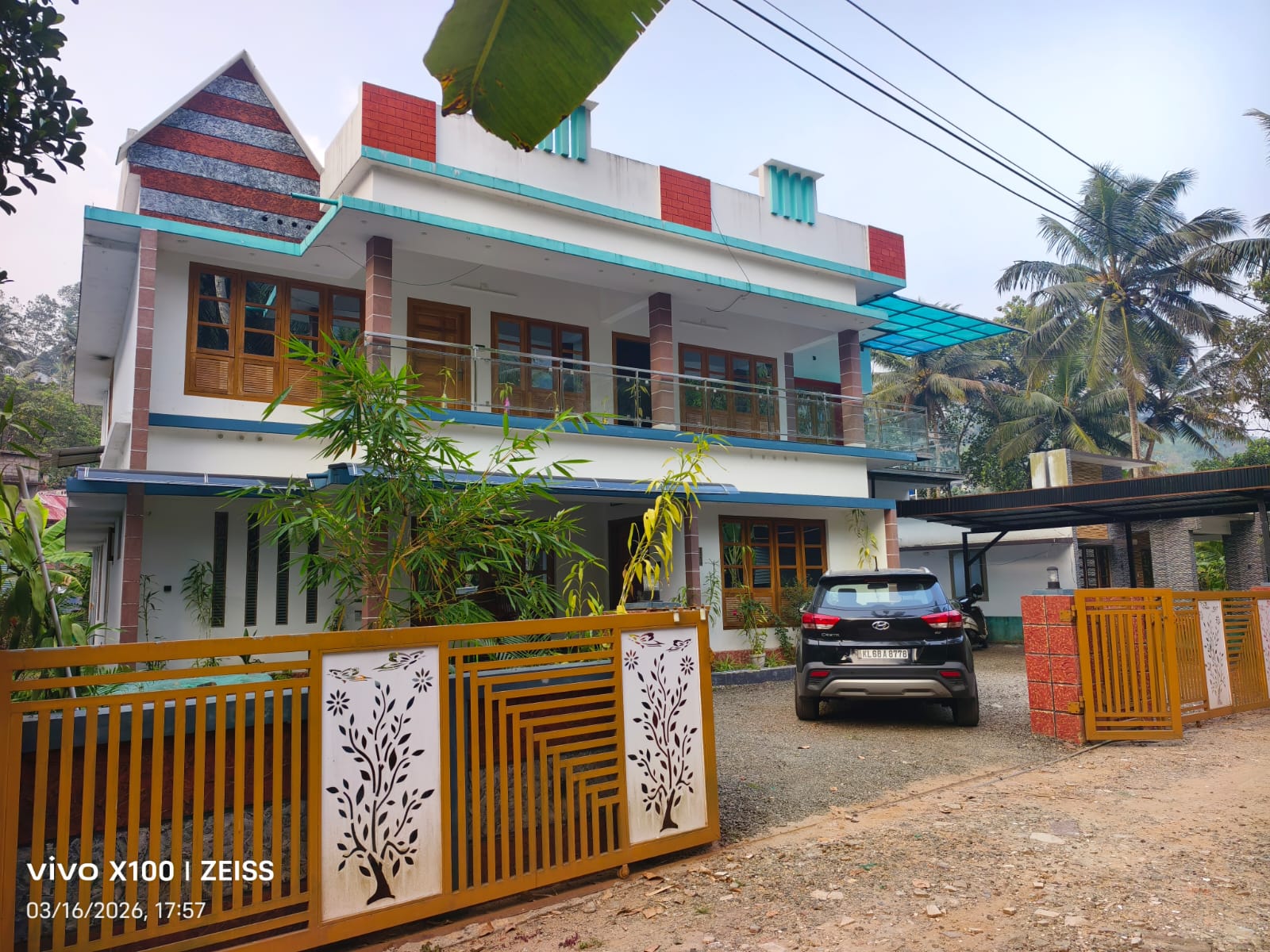 ADIMALI | HOUSE FOR SALE | 14 CENT | 4250 SQFT | 9 BEDROOMS | COMPOUND WALL |