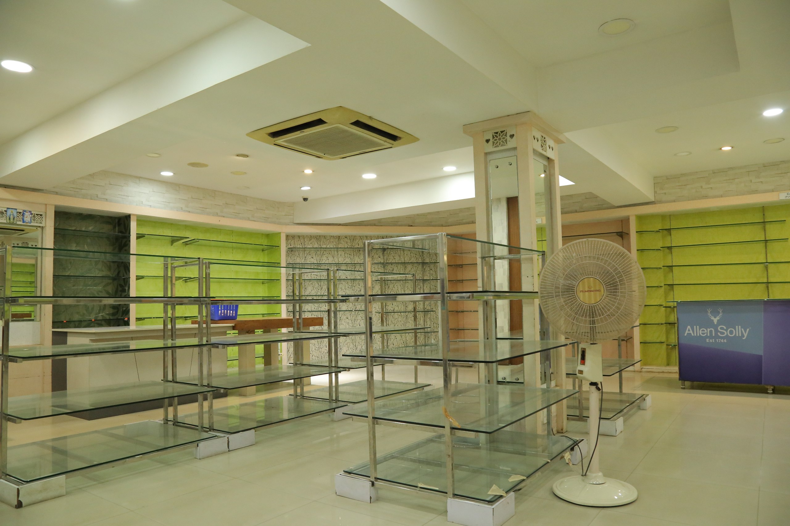 14000 SQFT BUILDING FOR SALE IN CHALAKUDY