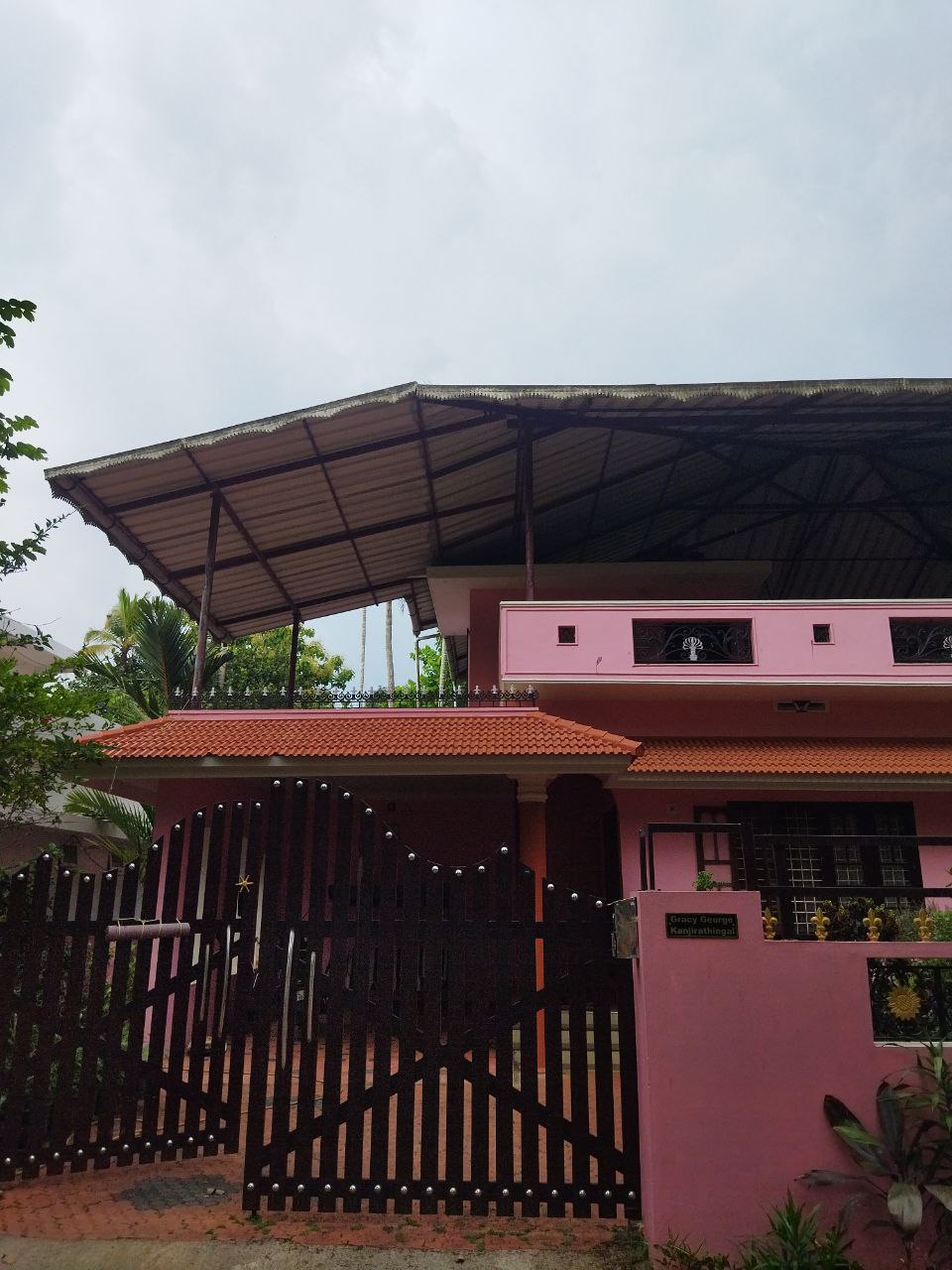HOUSE FOR SALE | VENDORE 