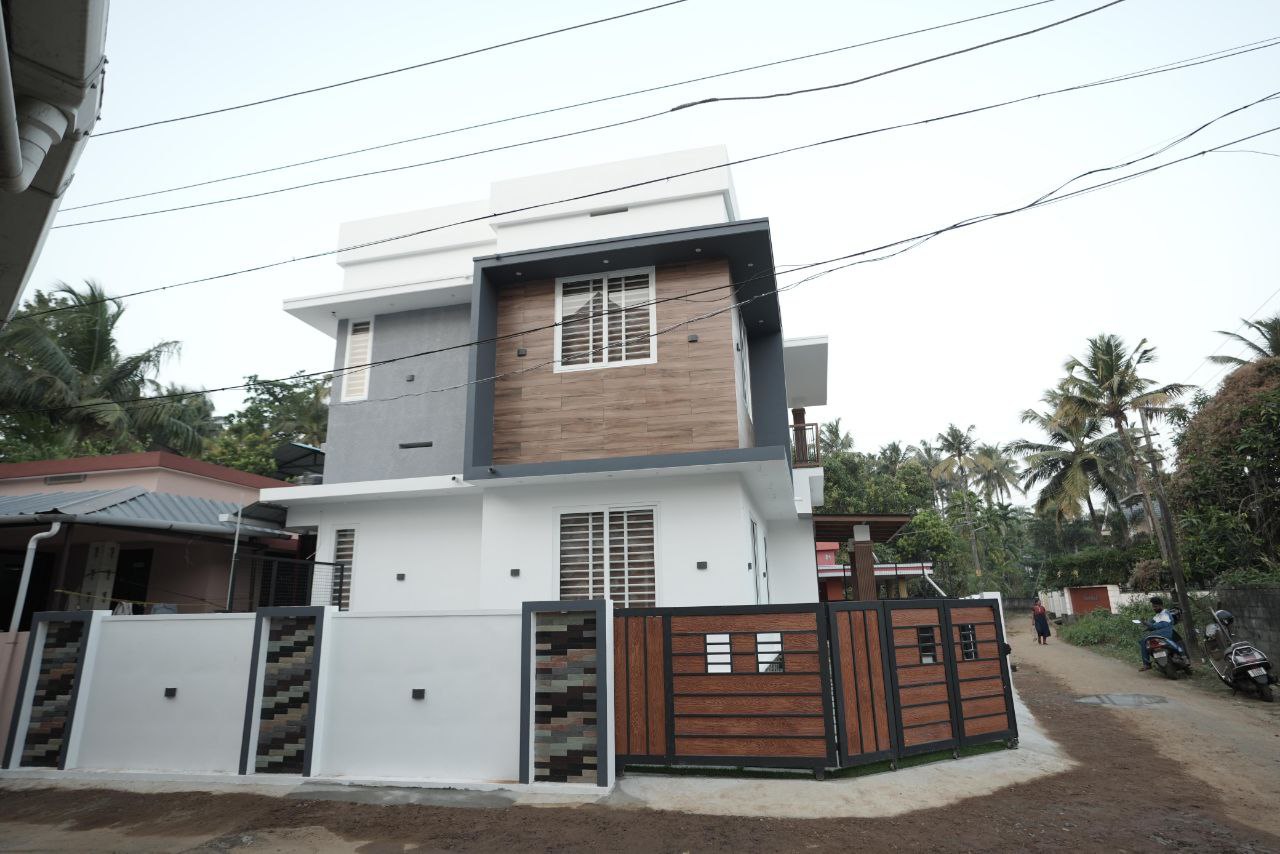Small Image